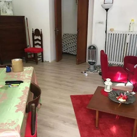 Appartamento In Affitto Apartment *